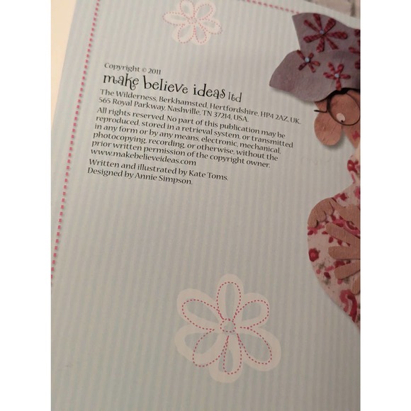 There Was an Old Lady who Swallowed a Fly by Kate Toms - Picture 3 of 5